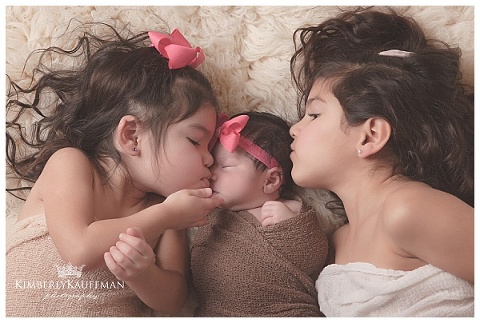 doylestown siblings newborn photographer